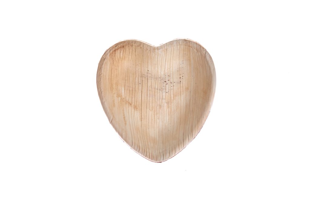 16 cm heart shape plate Ehsaashome disposable natural palm leaf plates